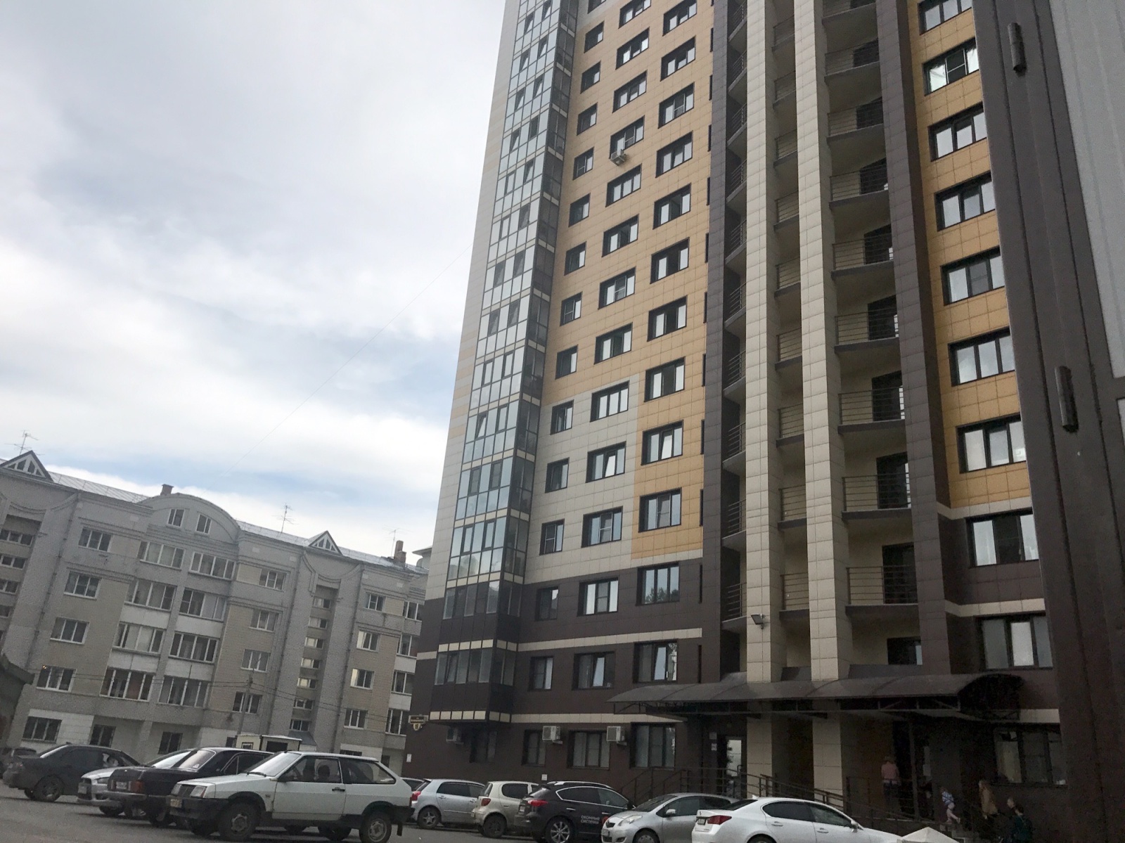 Уютная 2х-комнатная квартира в тихом центре, новый дом