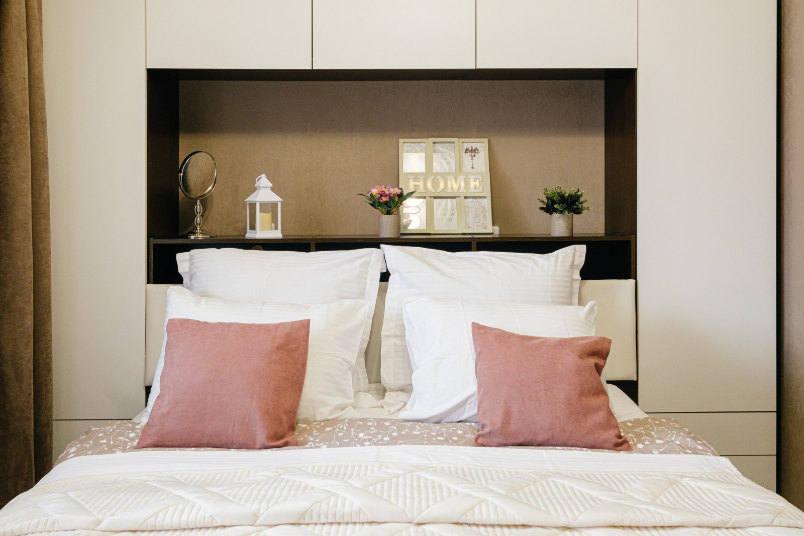 Алиса ждет вас! Евродвушка рядом с ТЦ Арена