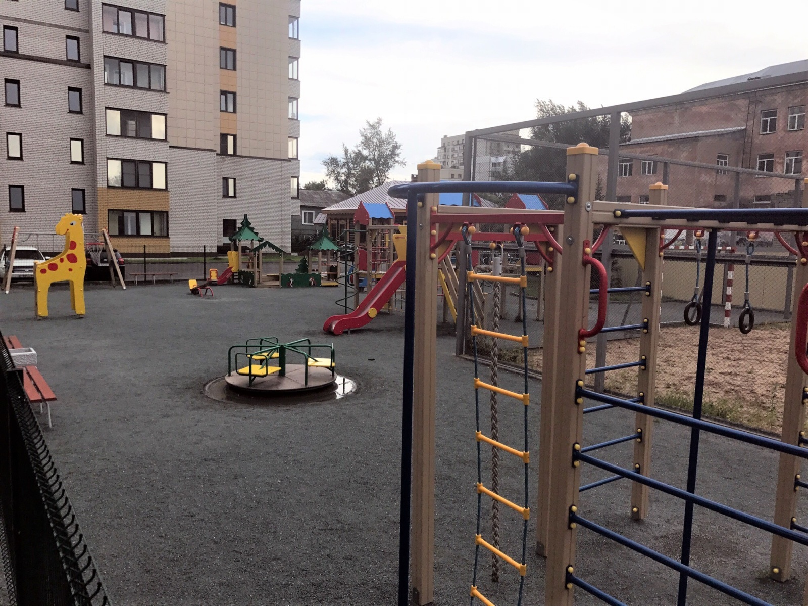 Уютная 2х-комнатная квартира в тихом центре, новый дом