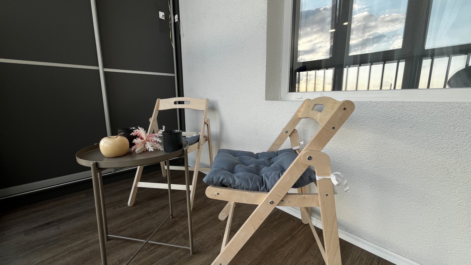 студия с дизайнерским ремонтом