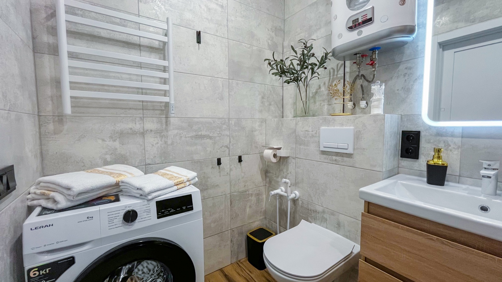 Евротрешка премиум класса вблизи аэропорта