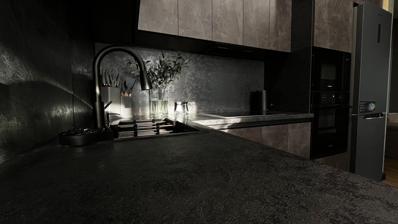 Евротрешка премиум класса вблизи аэропорта