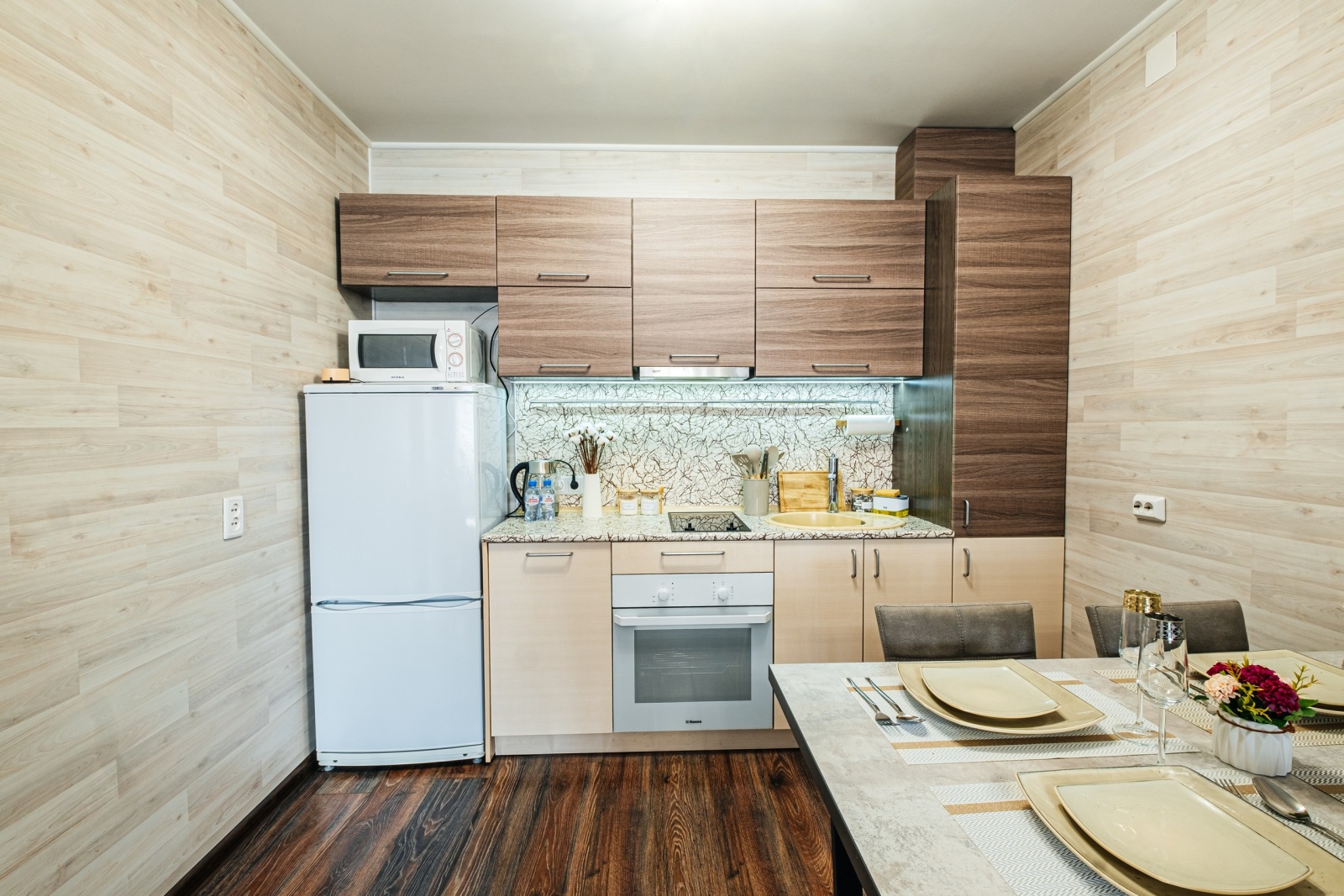 Ваш уютный рай: студия с Алисой и кино!